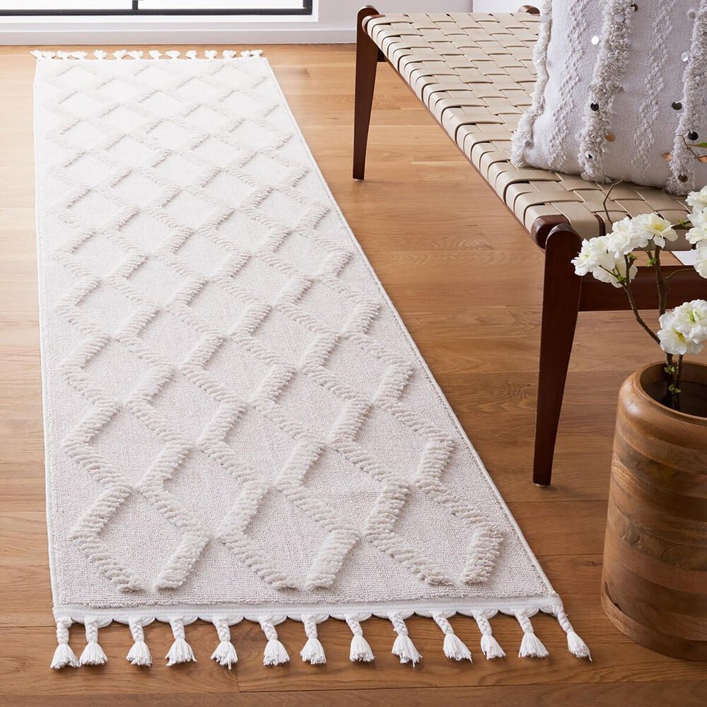 Safavieh Marrakesh 2&#39;2&quot; x 6&#39; Ivory Runner, , large