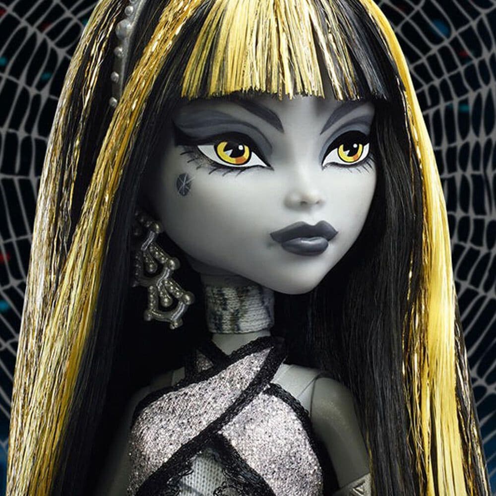 Monster High Reel Drama Cleo De Nile Doll in Black, White and Yellow, , large