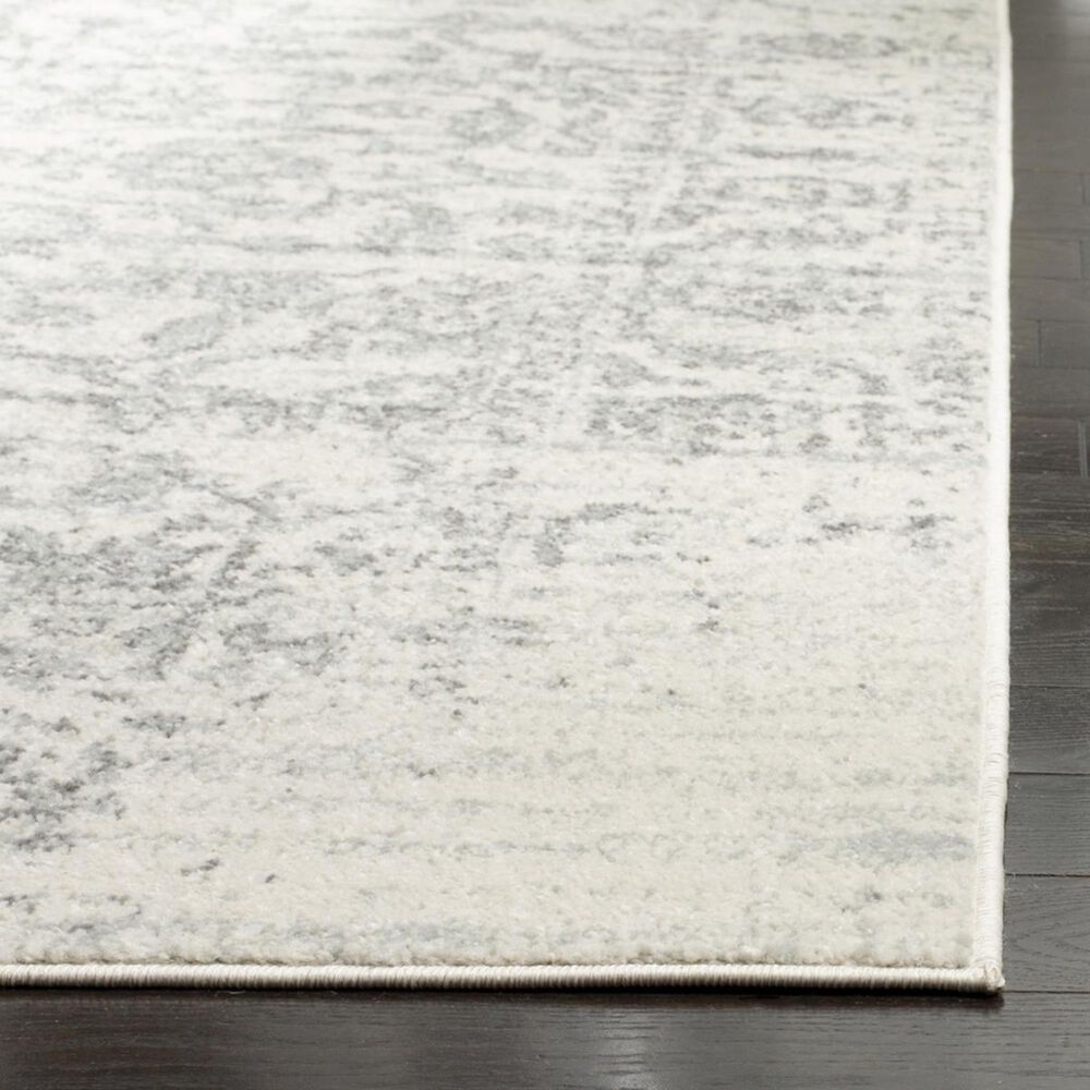 Safavieh Madison MAD603G 4&#39; x 6&#39; Silver and Ivory Area Rug, , large