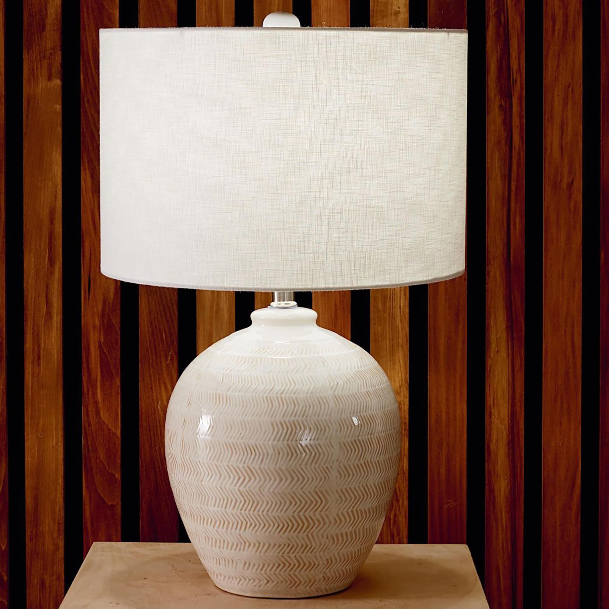 Bassett Mirror Ellen Table Lamp in Cream