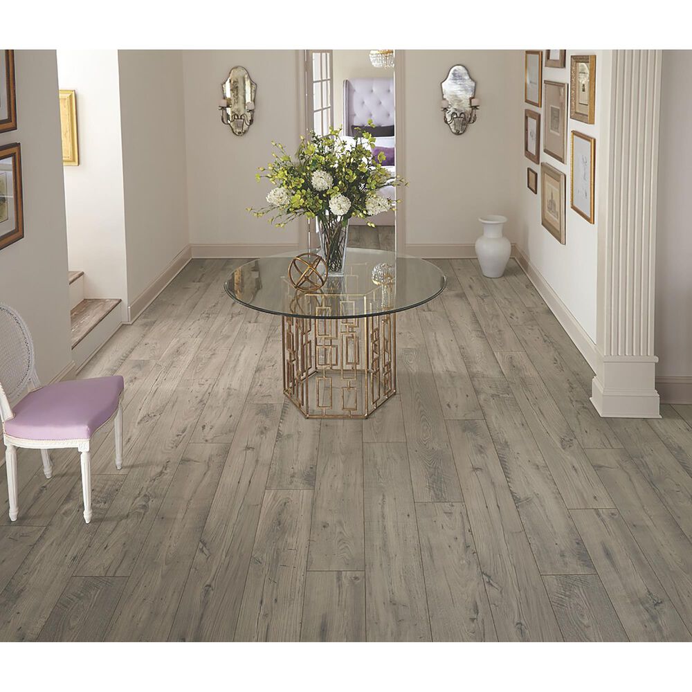 Mohawk Rare Vintage Silverstone Chestnut Laminate, , large
