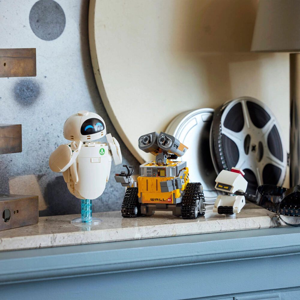LEGO Wall-E and Eve Building Set, , large