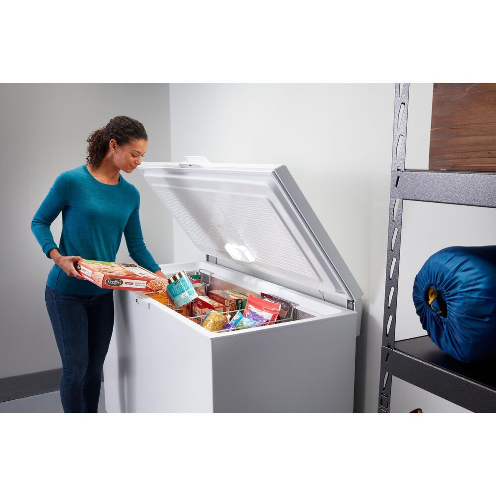 Maytag 16 Cu. Ft. Chest Freezer in White NFM