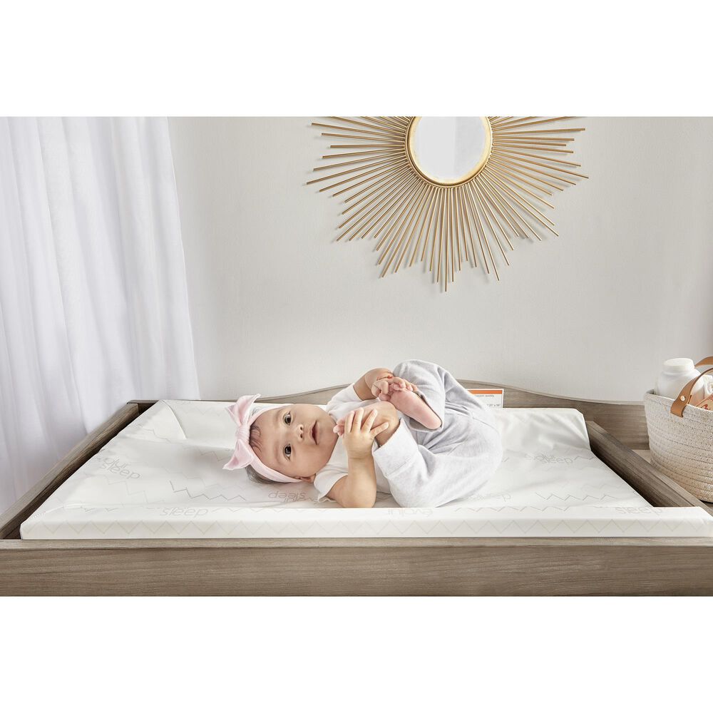 Evolur 3-Sided Changing Pad with 2 Covers in White, , large