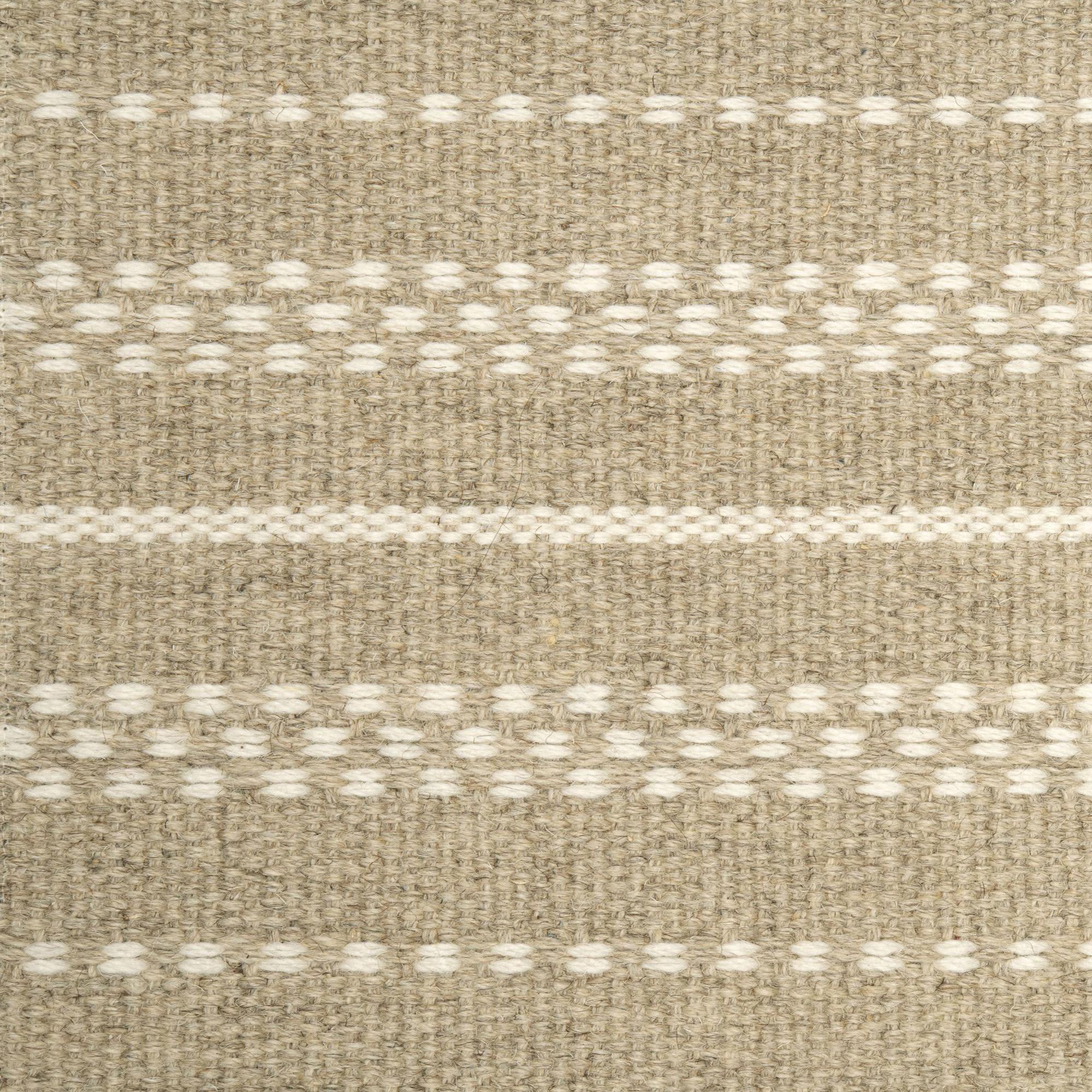 Karastan Harmonie Carpet in Mocha