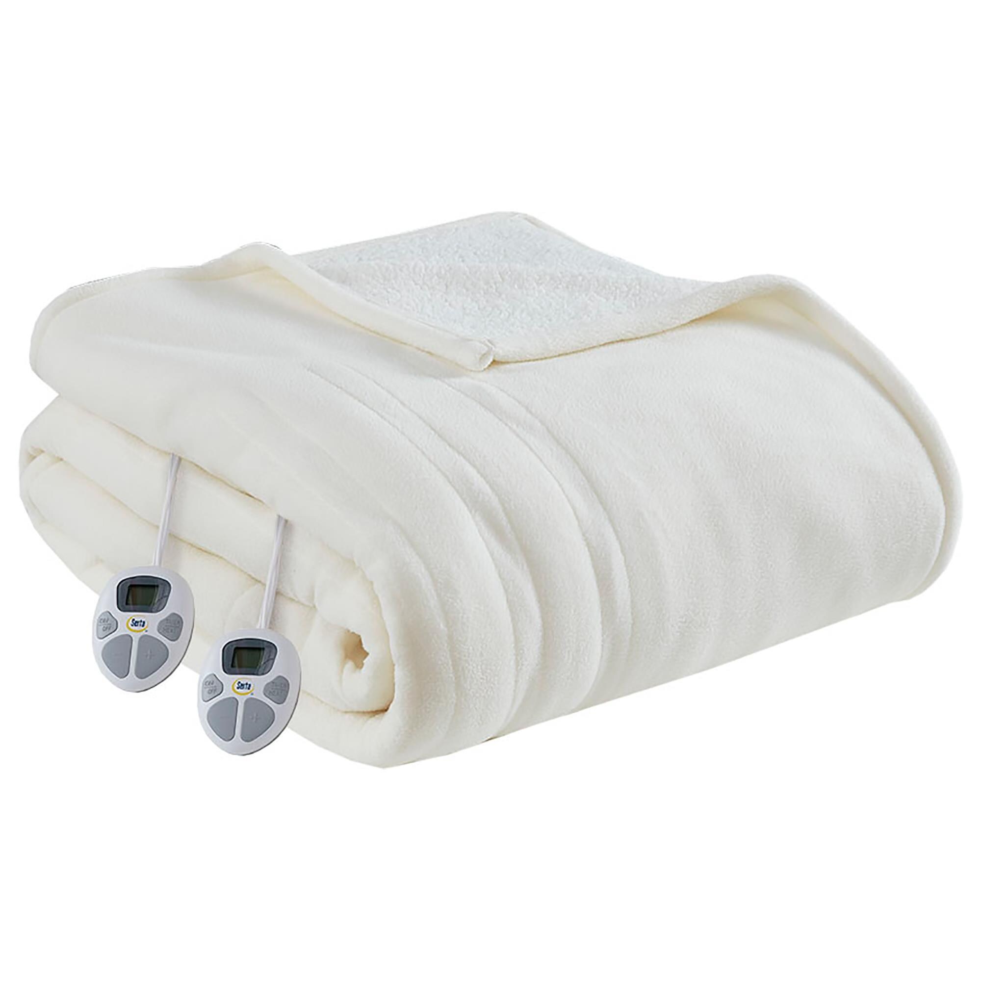 Hampton Park Fleece to Sherpa Full Heated Blanket in Light Grey | NFM