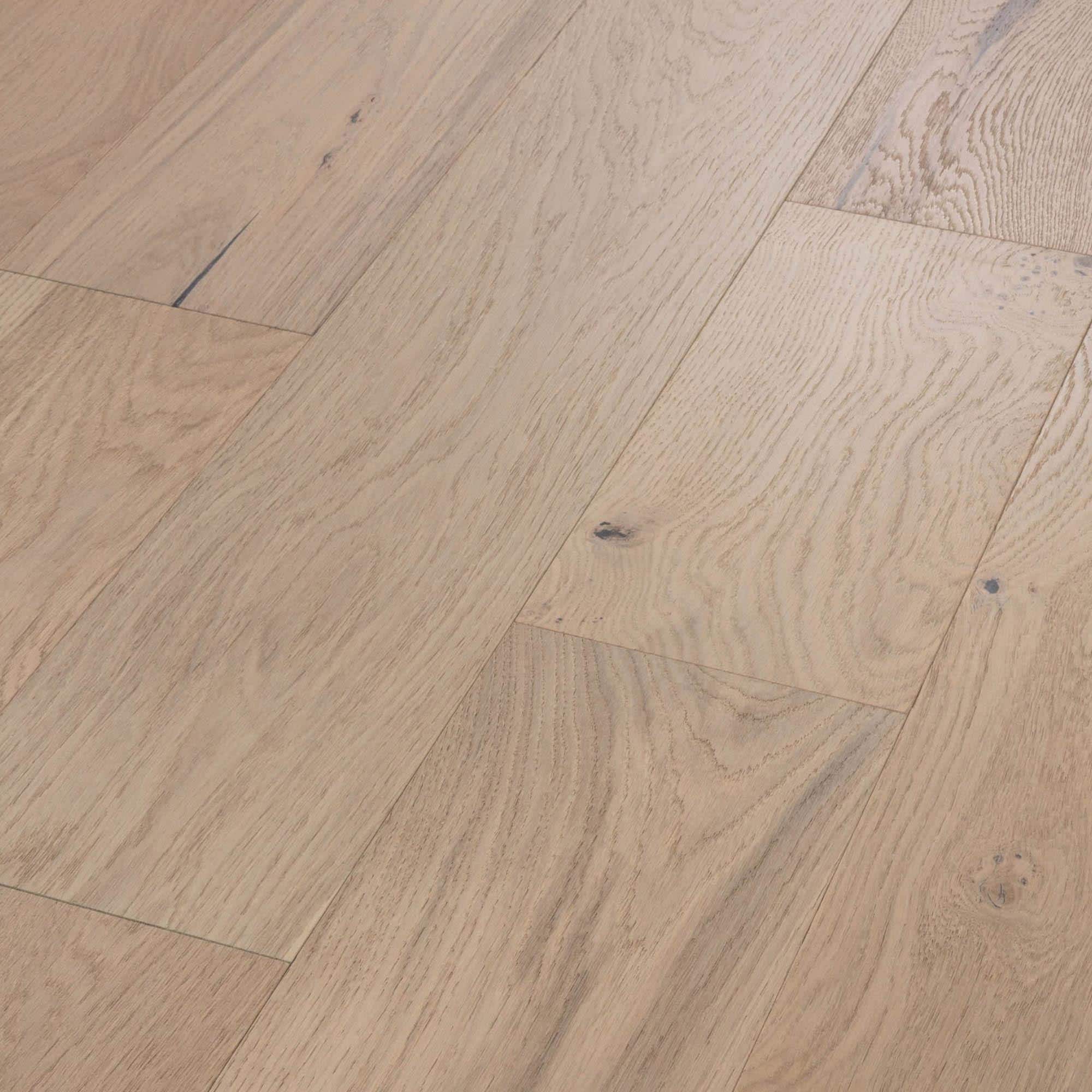 Anderson Tuftex Confection Croissant Oak Hardwood