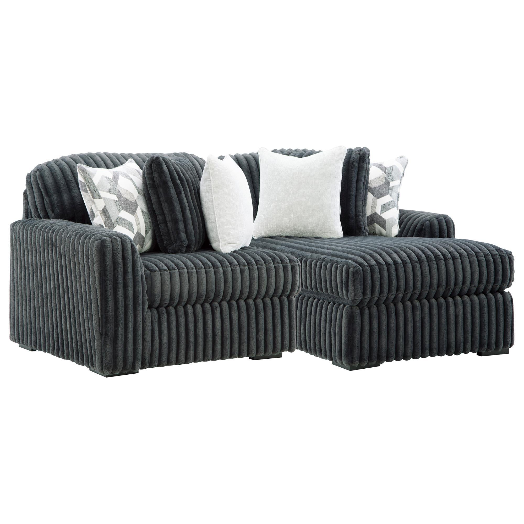 クールマッスル　アルティメット9 Ashley Midnight-Madness 2-Piece Right Facing Sectional with Chaise