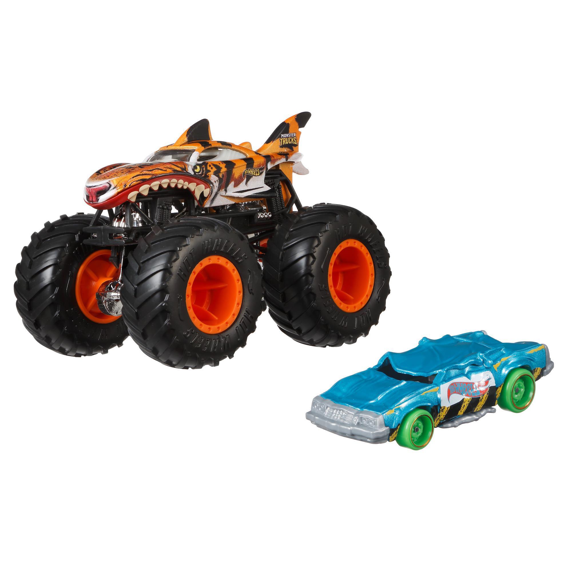 Hot Wheels Monster Trucks Tiger Shark VS Piranahhhh 1:64 Scale 2-Pack