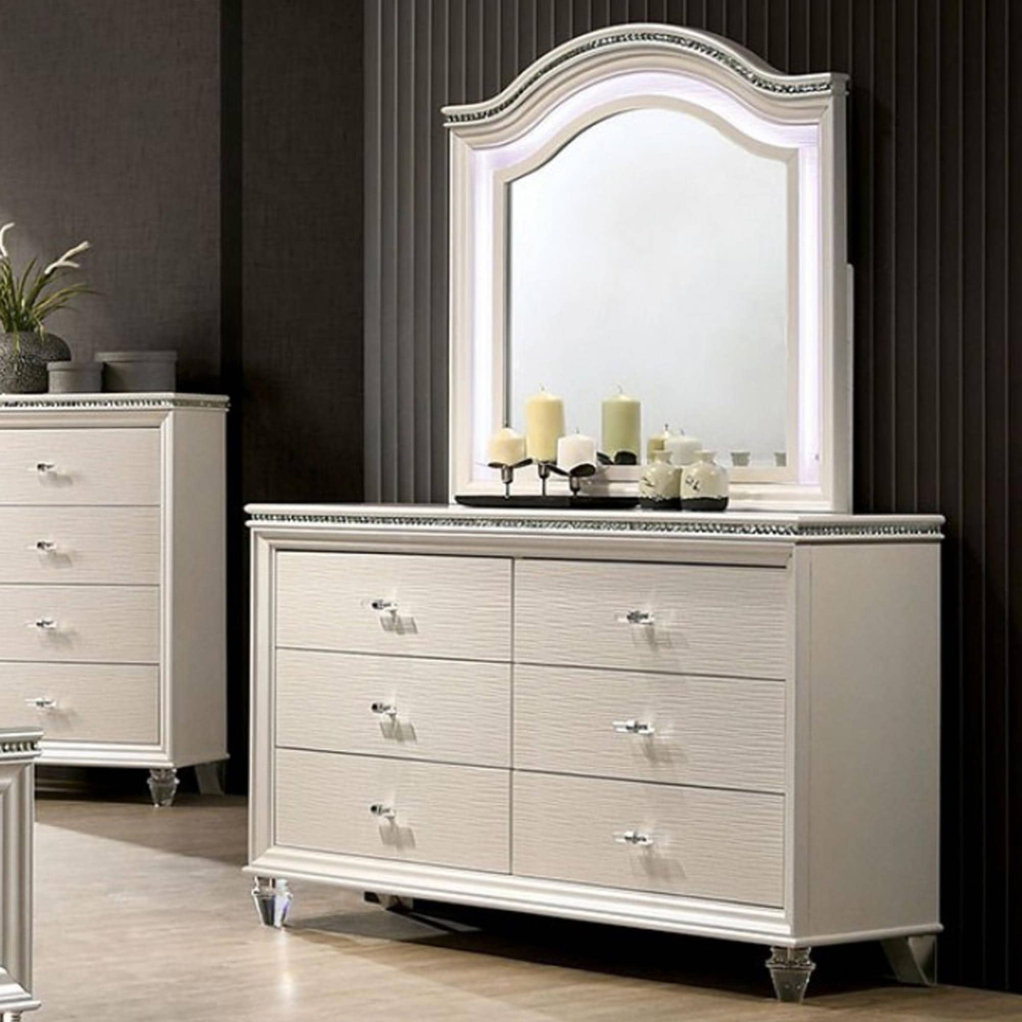 Furniture of America Allie 6-Drawer Dresser and Mirror in Pearl White