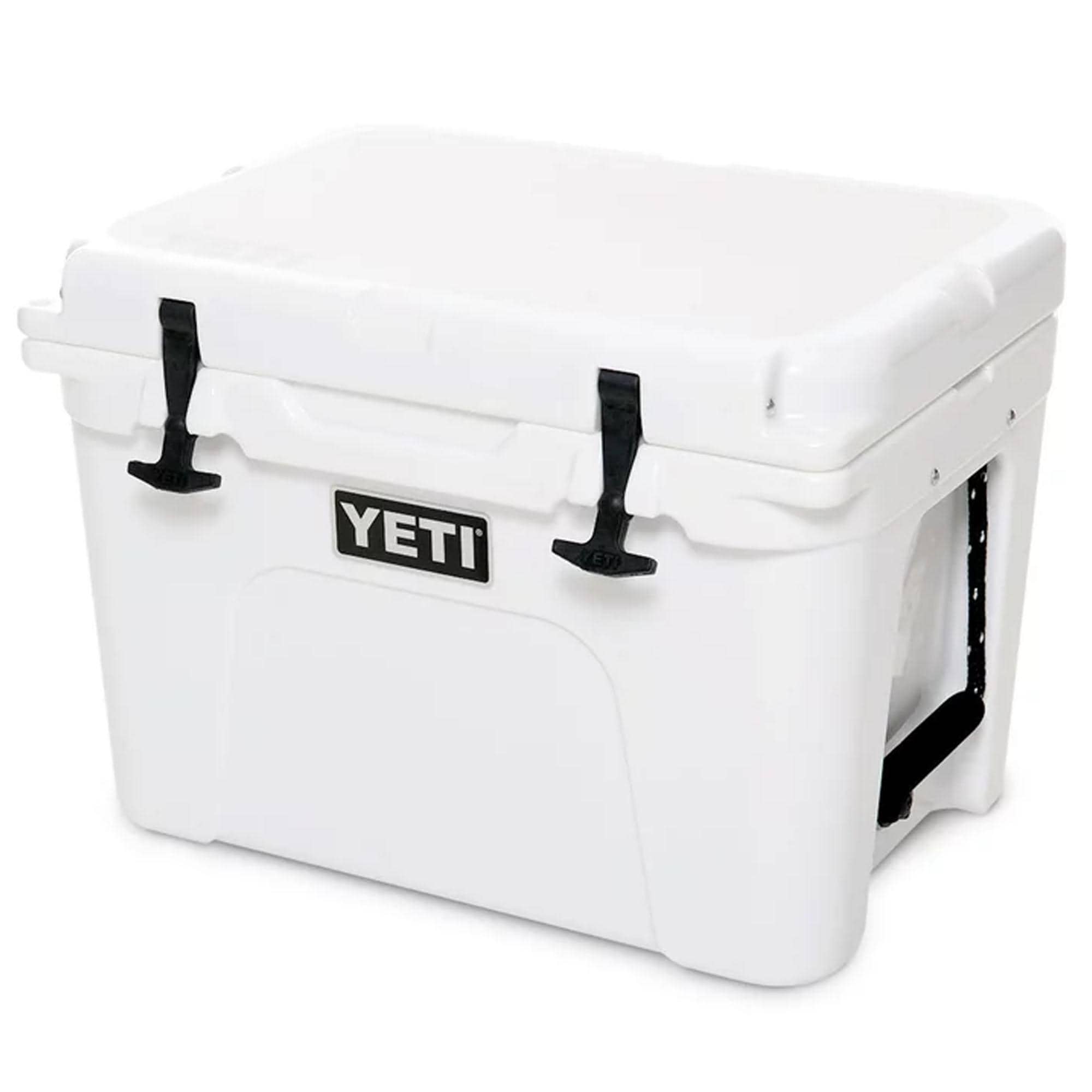 Snow Peak - 新品未使用　Yeti Tundra 35 Yeti Tundra 35 Cooler from Logotech 801926