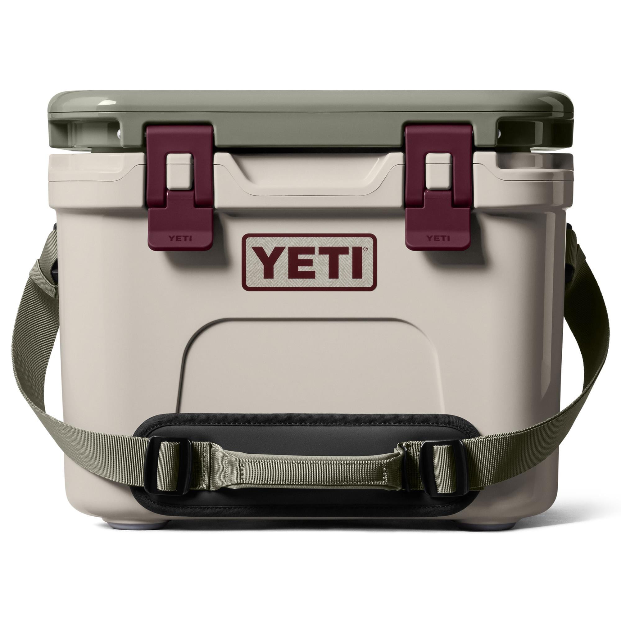 YETI Roadie 15 Cooler in Tan