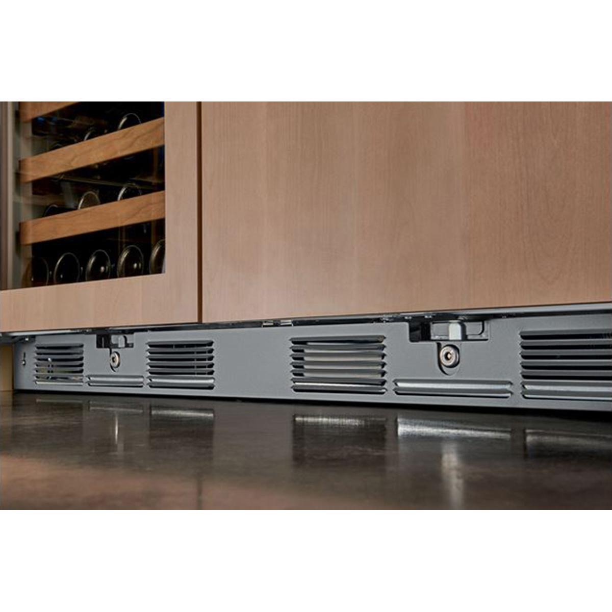 Roth Distributing SubZero Undercounter Dual Kick Plate in Silver NFM