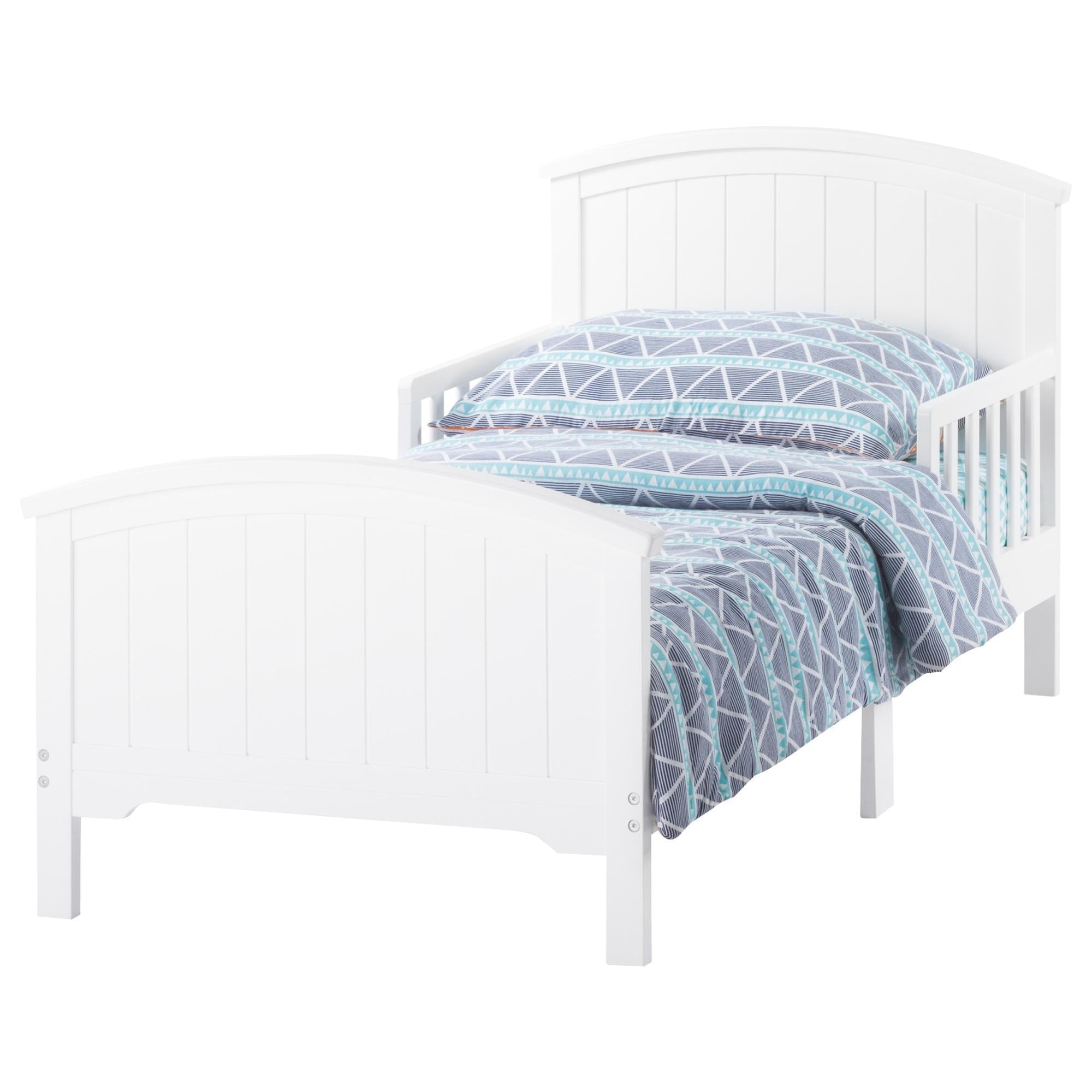 Foundations Worldwide Hampton Toddler Bed with Rails in Matte White