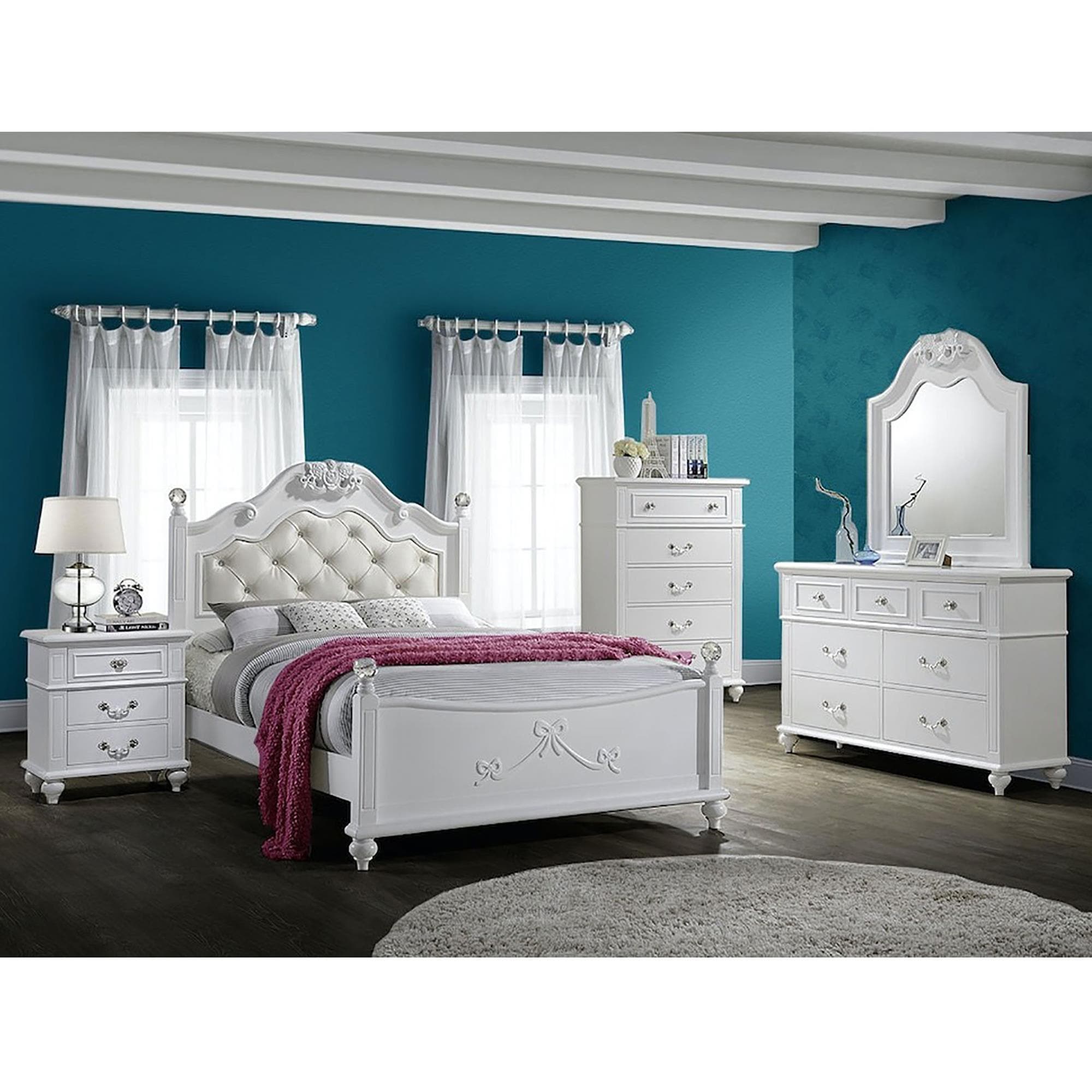 Mayberry Hill Alana 5-Piece Full Bedroom Set in White Lacquer