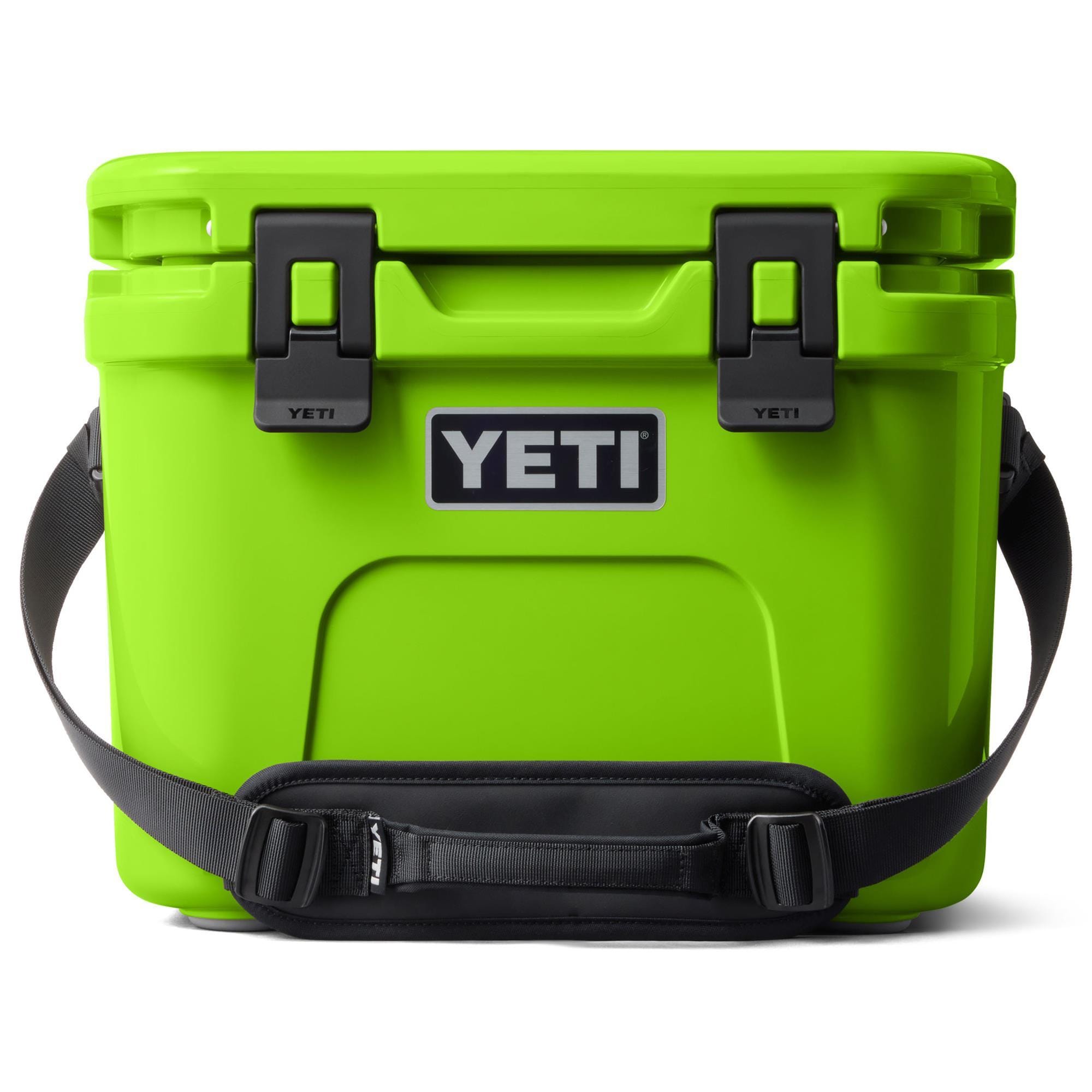 YETI Roadie 15 Cooler in Tan