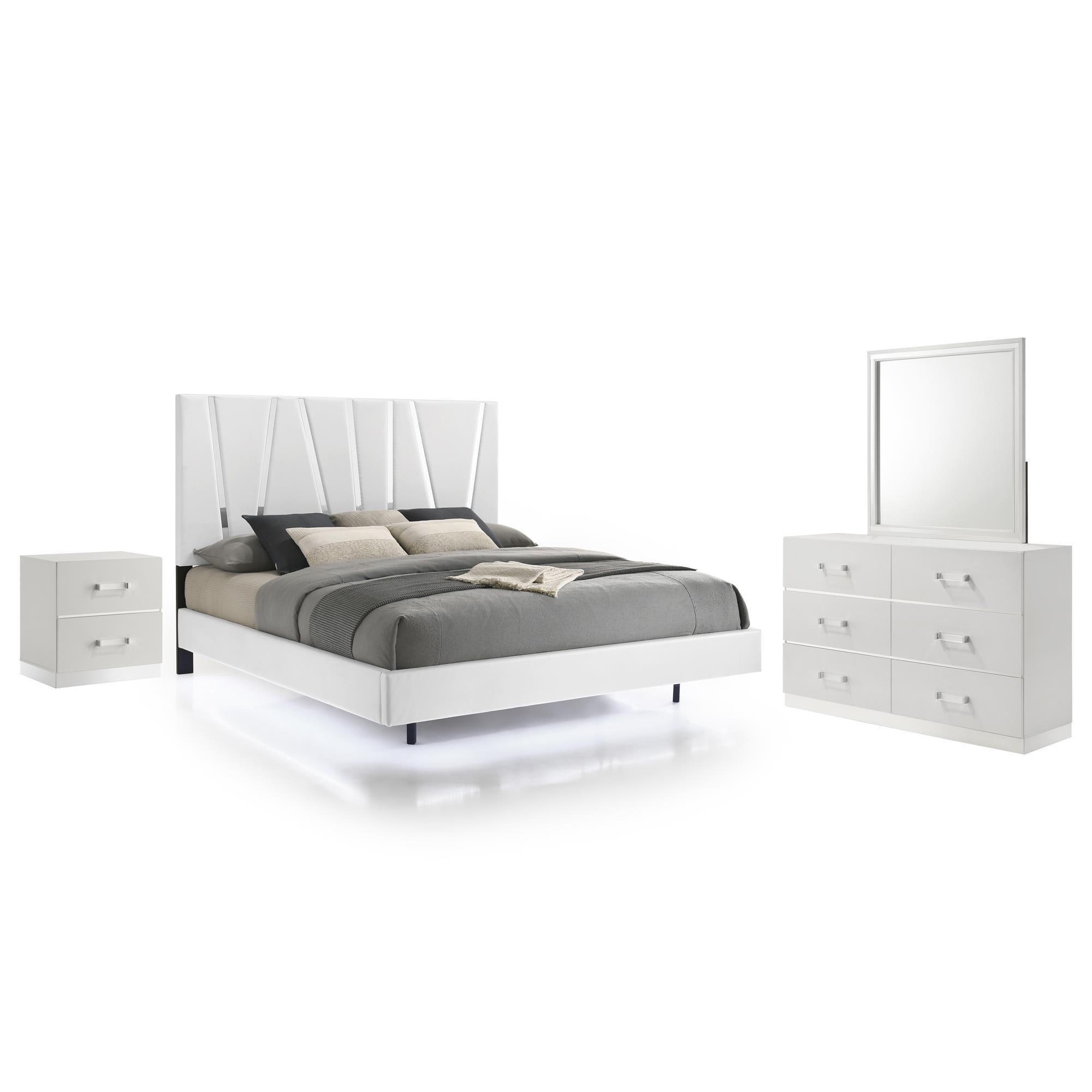 New Heritage Europa 4 Piece Wood Queen Panel Bedroom Set with