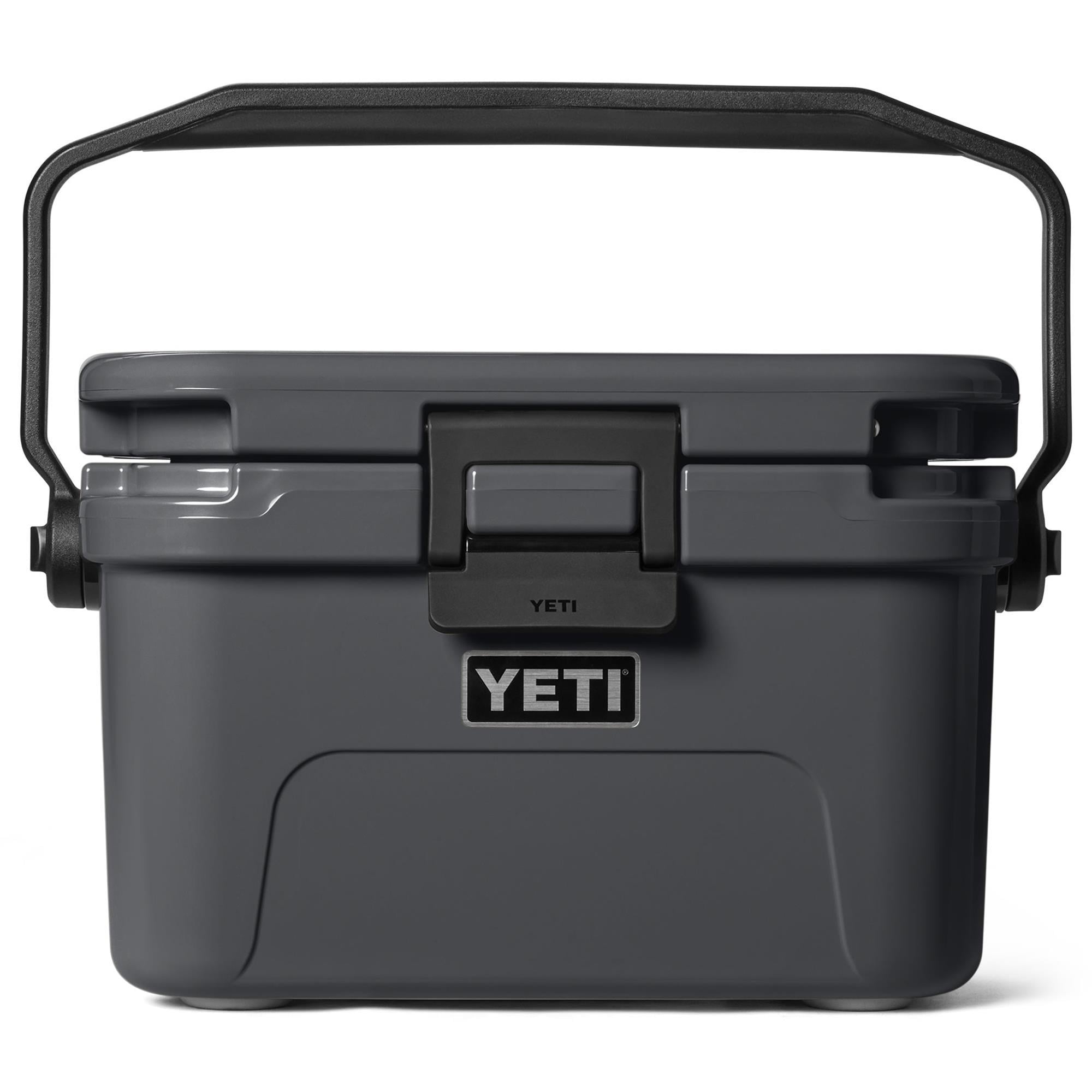 YETI Roadie 8 Hard Cooler in Navy